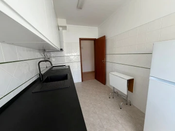 Apartamento T2 para Arrendamento em Ericeira