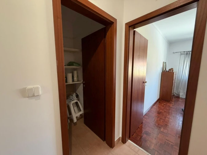 Apartamento T2 para Arrendamento em Ericeira Foto 14