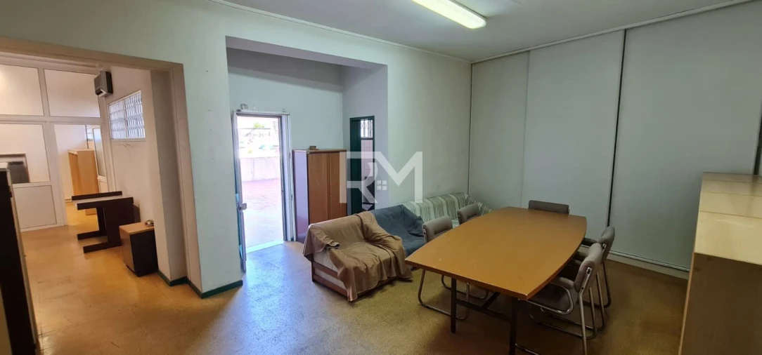 Loja para Arrendamento em Valongo Foto 5