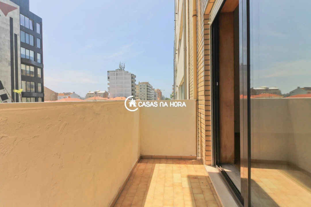 Apartamento T2 para Arrendamento em Matosinhos e Leça da Palmeira Foto 6
