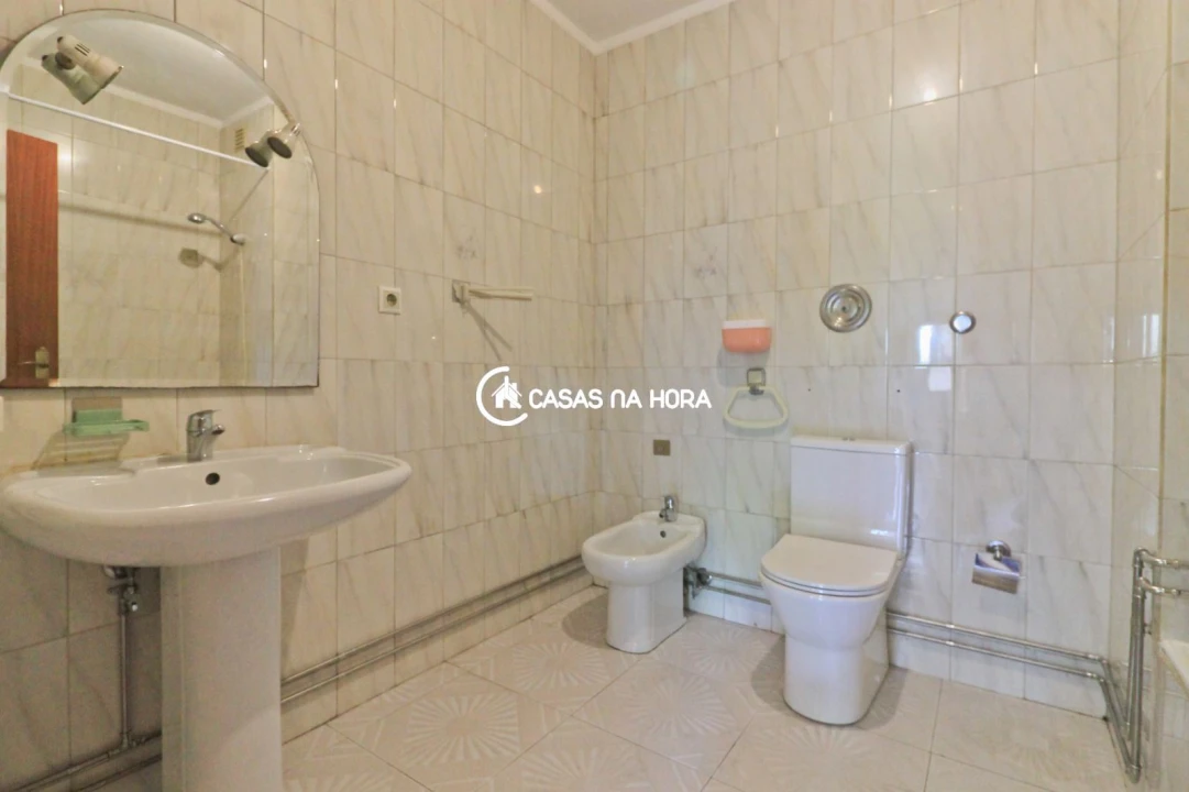 Apartamento T2 para Arrendamento em Matosinhos e Leça da Palmeira Foto 9