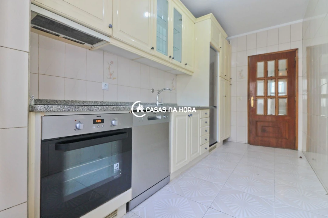 Apartamento T2 para Arrendamento em Matosinhos e Leça da Palmeira Foto 13
