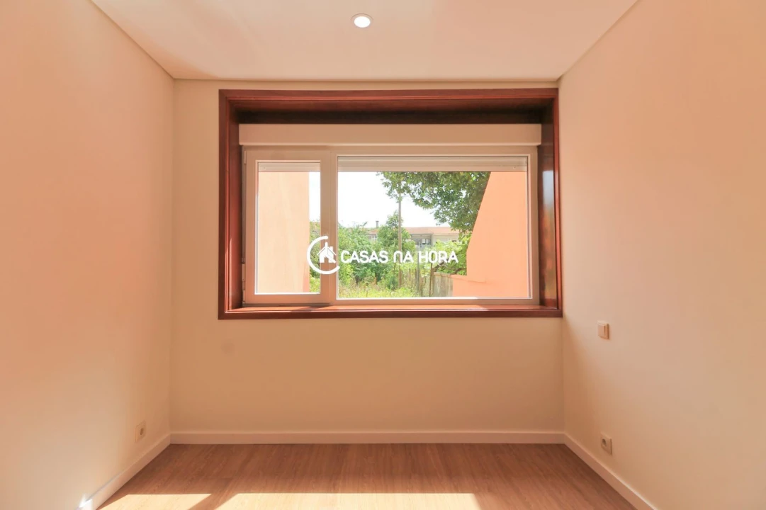 Apartamento T3 para Arrendamento em O. Azeméis, Riba-Ul, Ul, Macinhata Seixa, Madail Foto 20