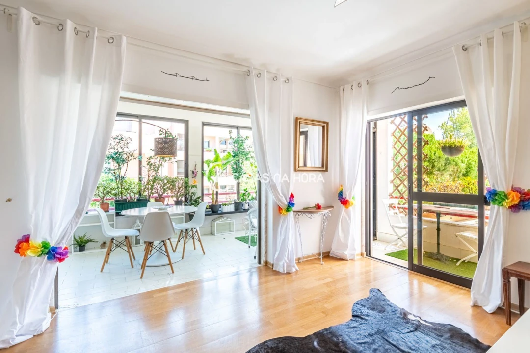 Apartamento T2 para Arrendamento em Cascais e Estoril Foto 3