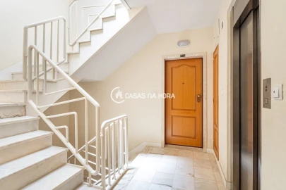Apartamento T2 para Arrendamento em Cascais e Estoril