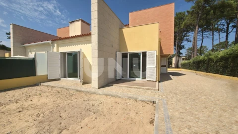 Moradia T3 para Venda em Ovar, São João, Arada e São Vicente de Pereira Jusã