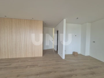 Apartamento T2 para Venda em Glória e Vera Cruz