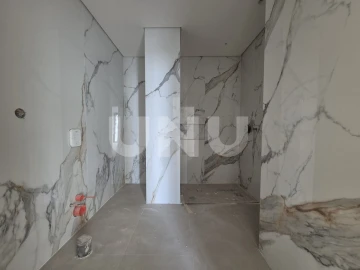 Apartamento T2 para Venda em Glória e Vera Cruz