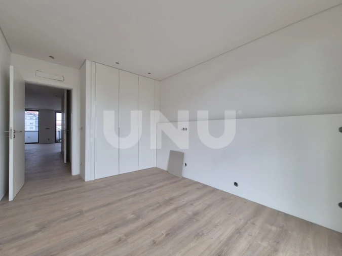 Apartamento T3 para Venda em Glória e Vera Cruz Foto 17