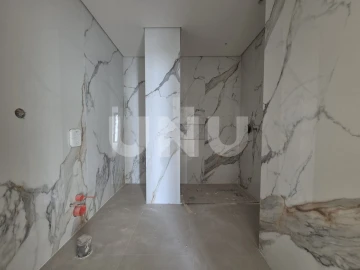 Apartamento T2 para Venda em Glória e Vera Cruz
