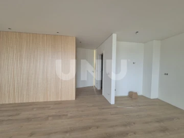Apartamento T2 para Venda em Glória e Vera Cruz