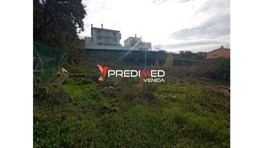 Terreno para Venda em Serra e Junceira