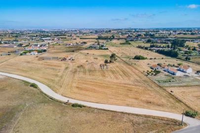 Terreno para Venda em Atalaia e Alto Estanqueiro-Jardia
