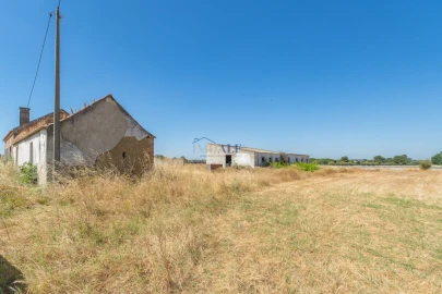 Terreno para Venda em Atalaia e Alto Estanqueiro-Jardia