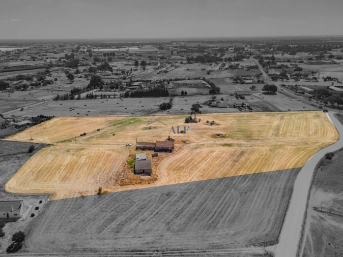 Terreno para Venda em Atalaia e Alto Estanqueiro-Jardia Foto 4