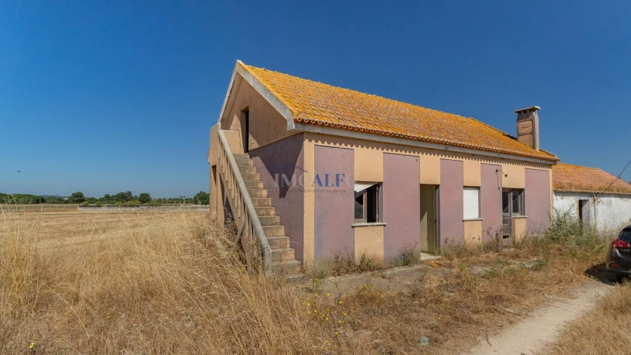 Terreno para Venda em Atalaia e Alto Estanqueiro-Jardia