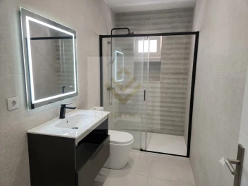Moradia T4 para Venda em Fiães