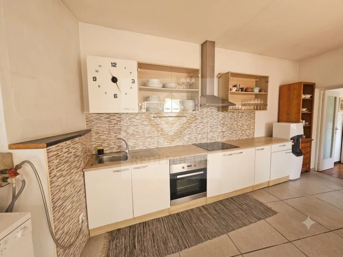 Moradia T4 para Venda em Fiães Foto 5