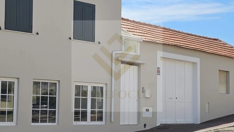 Moradia T4 para Venda em Fiães