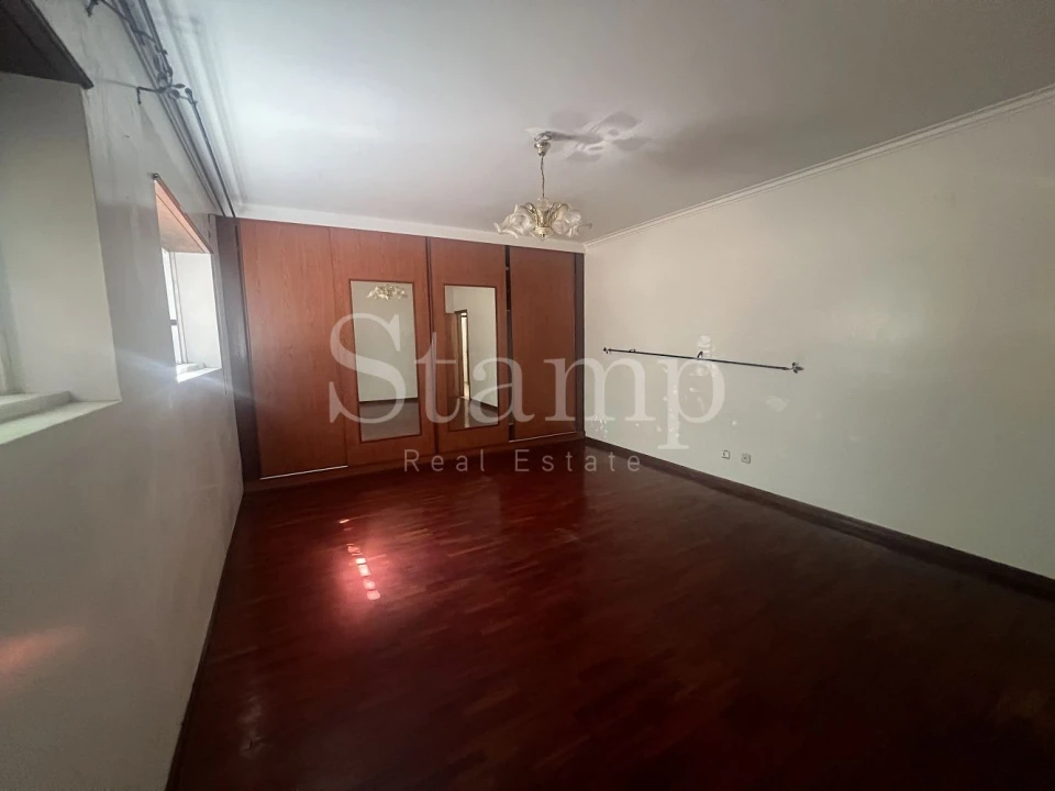 Apartamento T2 para Venda em Algueirão-Mem Martins Foto 13