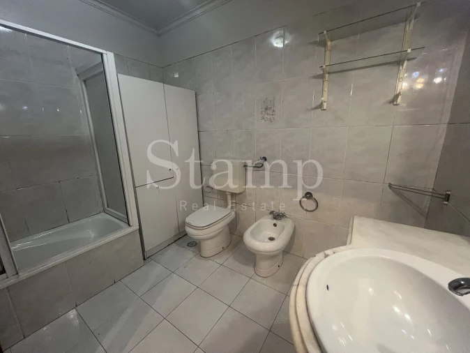 Apartamento T2 para Venda em Algueirão-Mem Martins Foto 17