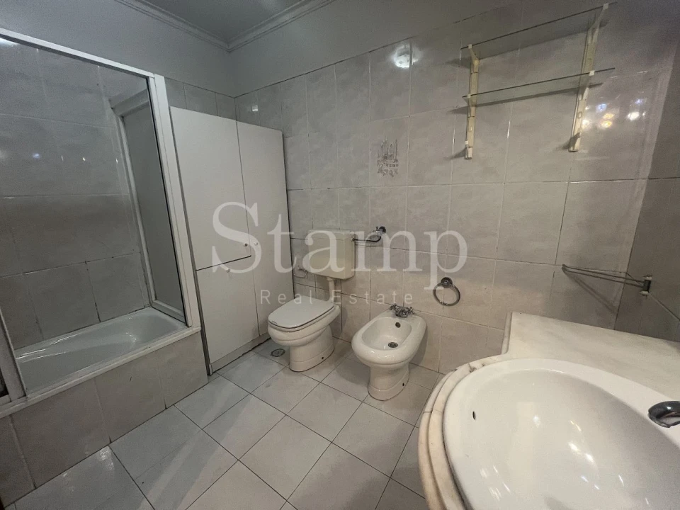 Apartamento T2 para Venda em Algueirão-Mem Martins Foto 17