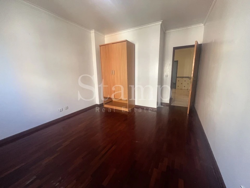 Apartamento T2 para Venda em Algueirão-Mem Martins Foto 15