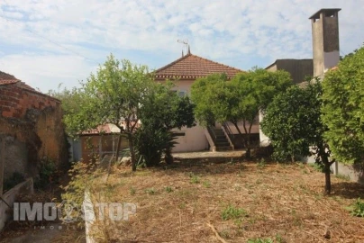Moradia T2 para Venda em Angeja