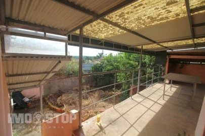 Moradia T2 para Venda em Angeja