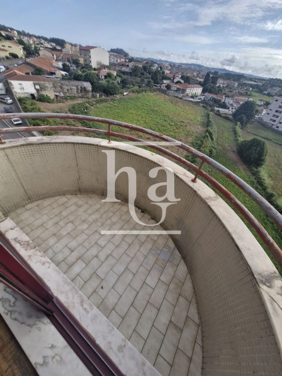 Apartamento T2 para Venda em Fânzeres e São Pedro da Cova Foto 15