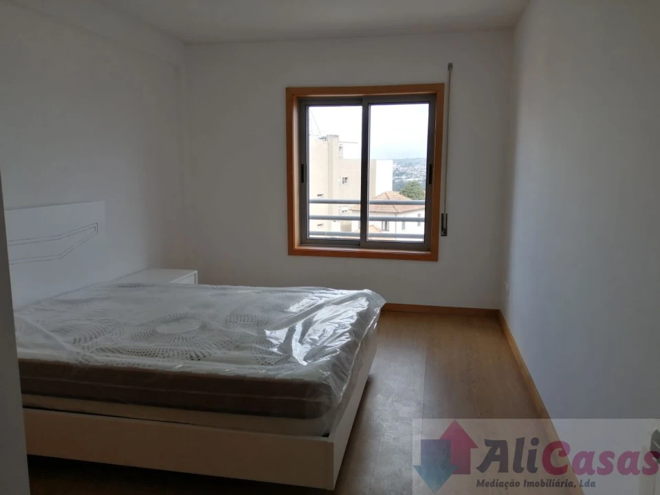 Apartamento T2 para Venda em Mafamude e Vilar do Paraíso Foto 15