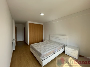 Apartamento T2 para Venda em Mafamude e Vilar do Paraíso
