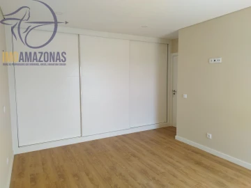 Moradia T3 para Venda em Alcantarilha e Pêra