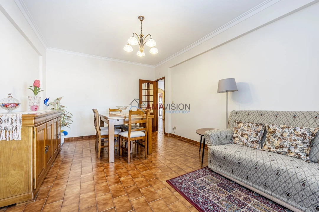 Apartamento T4 para Venda em Penha de França Foto 11