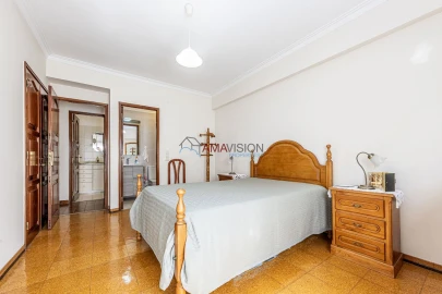 Apartamento T4 para Venda em Penha de França