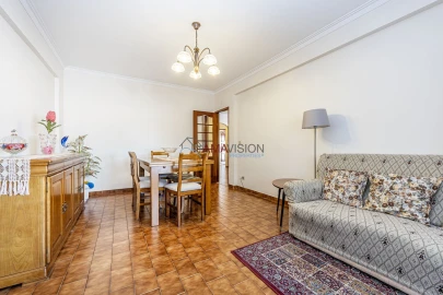 Apartamento T4 para Venda em Penha de França