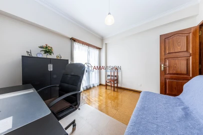 Apartamento T4 para Venda em Penha de França