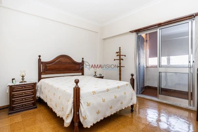 Apartamento T4 para Venda em Penha de França