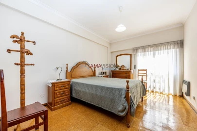 Apartamento T4 para Venda em Penha de França