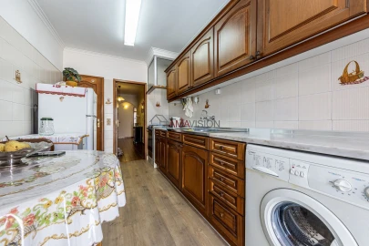 Apartamento T4 para Venda em Penha de França