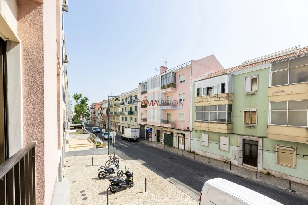 Apartamento T4 para Venda em Penha de França Foto 35