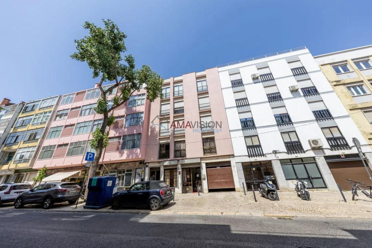 Apartamento T4 para Venda em Penha de França Foto 36