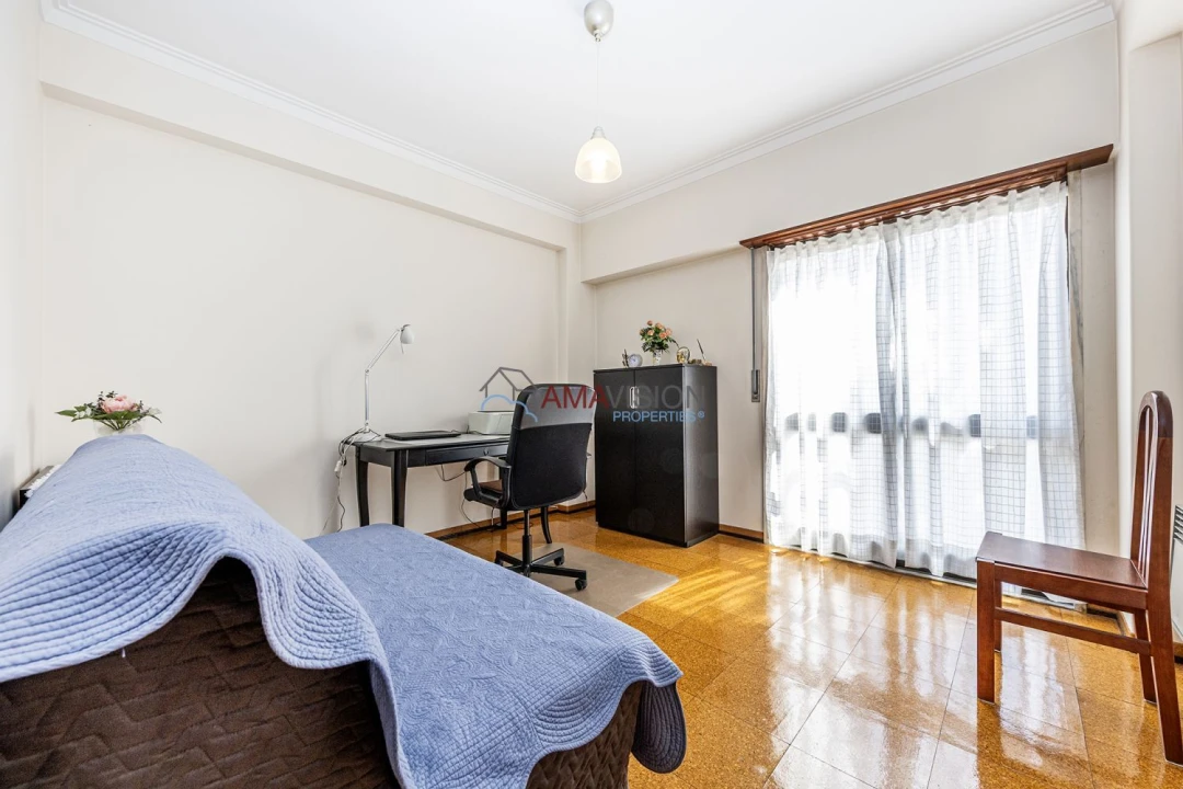 Apartamento T4 para Venda em Penha de França Foto 12