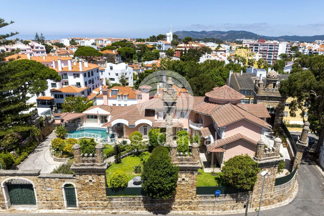 Moradia T7 para Venda em Cascais e Estoril Foto 1