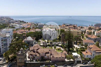 Moradia T7 para Venda em Cascais e Estoril