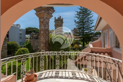 Moradia T7 para Venda em Cascais e Estoril