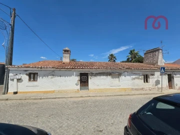 Moradia T3 para Venda em Santo Aleixo