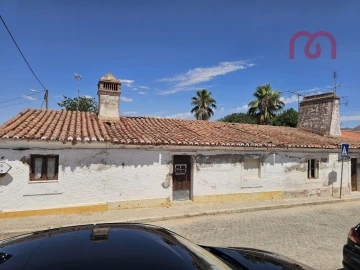 Moradia T3 para Venda em Santo Aleixo
