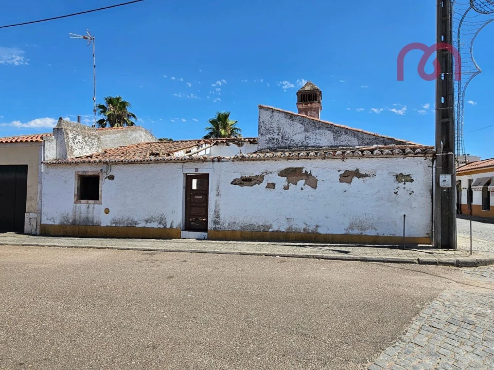 Moradia T3 para Venda em Santo Aleixo Foto 4