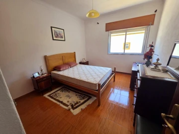Moradia T6 para Venda em Pego